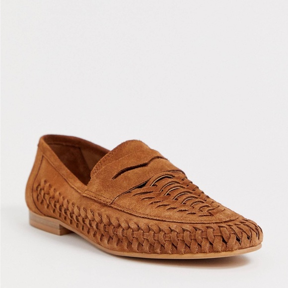 ASOS DESIGN Wide Fit Mellow leather weave loafer in natural size 6 - Picture 4 of 5